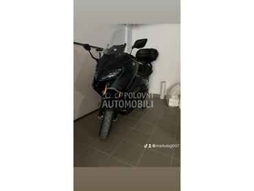 Yamaha T.MAX TECH MAX