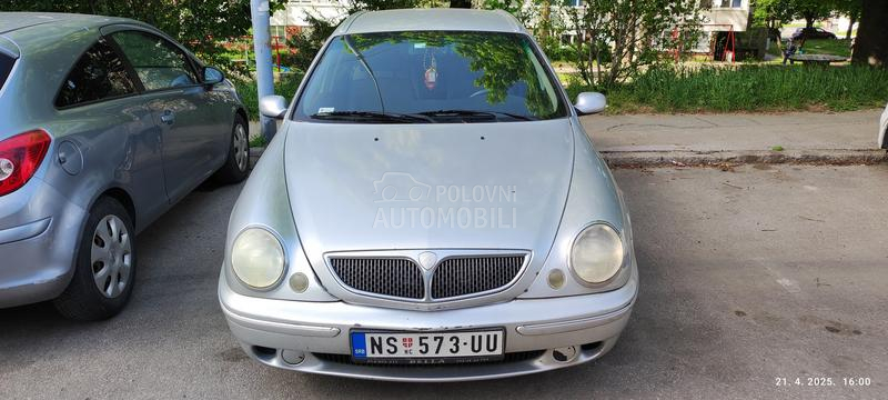 Lancia Lybra 