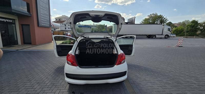 Peugeot 207 1.4HDI