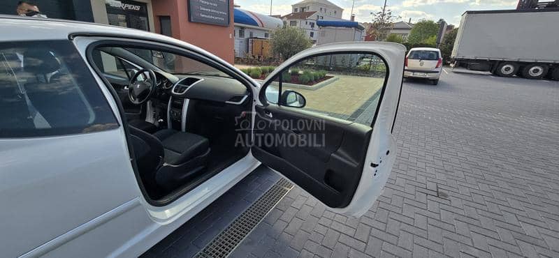 Peugeot 207 1.4HDI