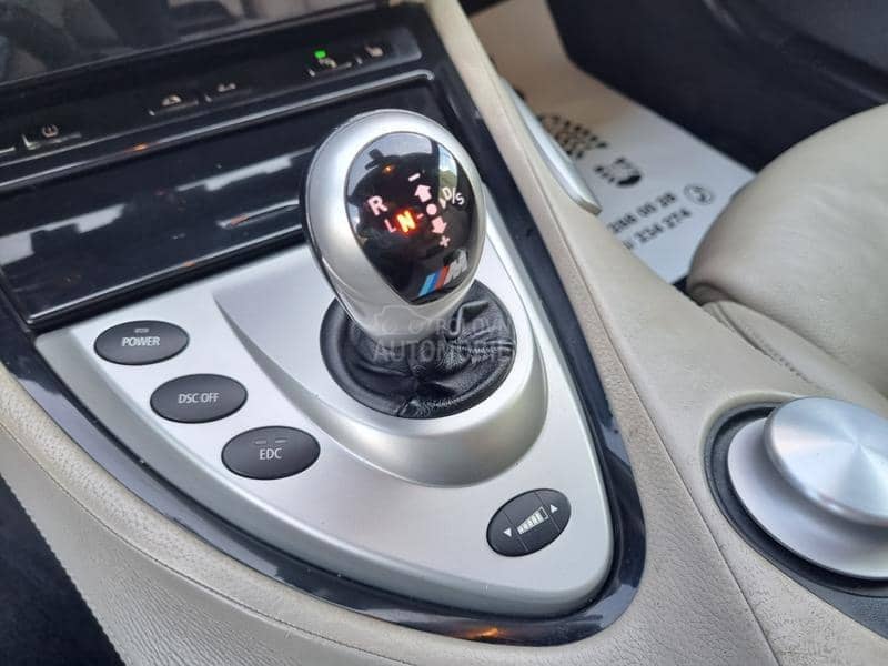 BMW M6 CABRIO V10 5.0 BMW M6 CABRIO V10 5.0