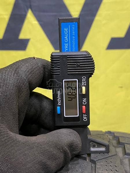 Continental 205/60 R16 Zimska