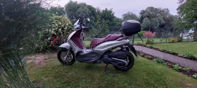 Piaggio Beverly 350st