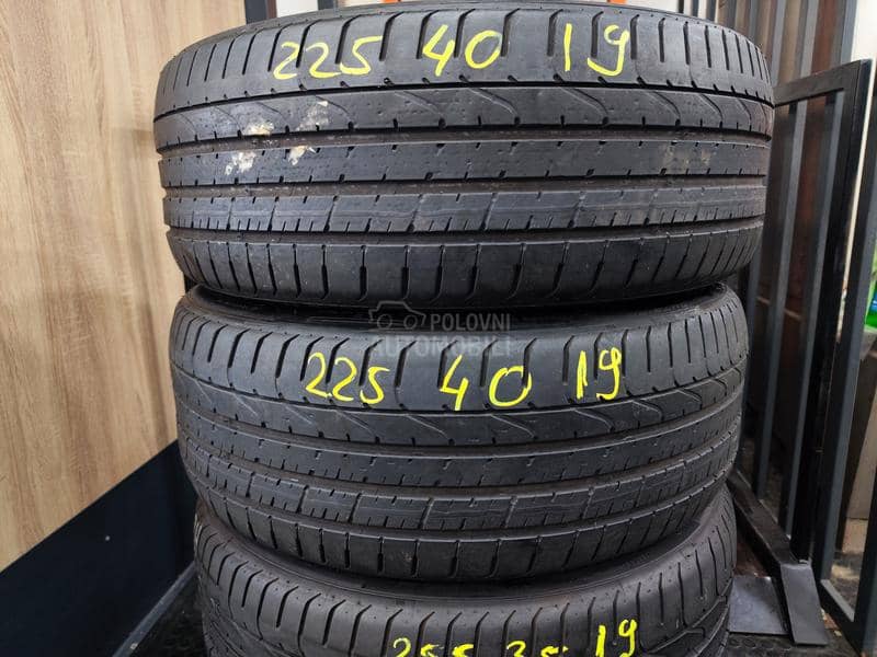 Pirelli 255/35 R19 Letnja