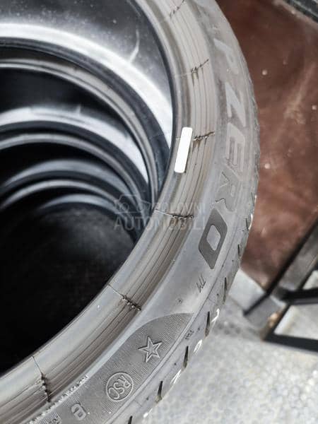 Pirelli 255/35 R19 Letnja