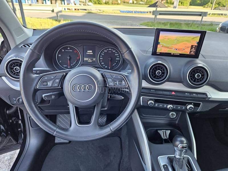 Audi Q2 S Tronic Xenon