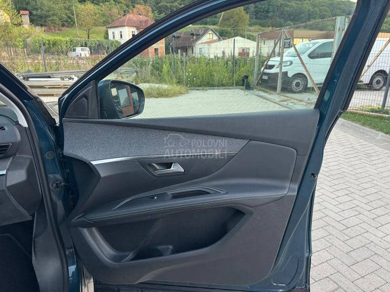 Peugeot 3008 ALLURE PACK HDI 130
