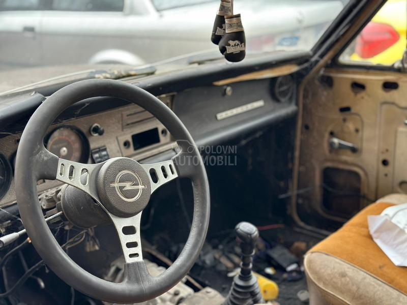 Opel Rekord 1900S Coupe