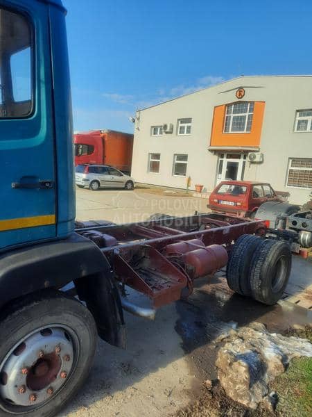 Mercedes Benz 1114