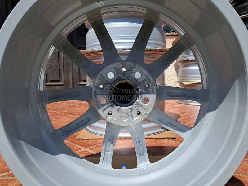 Aluminijumske felne X3 X4 novo 18" 5 x 112