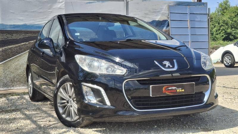 Peugeot 308 1.6e-HDI/N.A.V/L.E.D