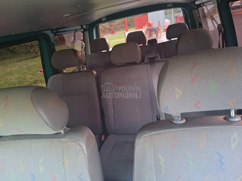 Volkswagen Transporter T5 1.9tdi putnicki