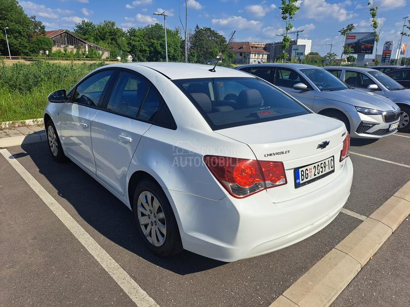 Chevrolet Cruze 1.6