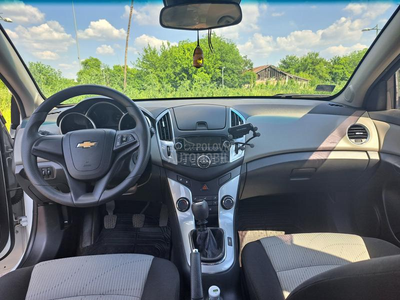 Chevrolet Cruze 1.6