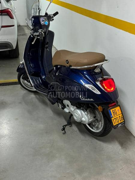 Vespa primavera