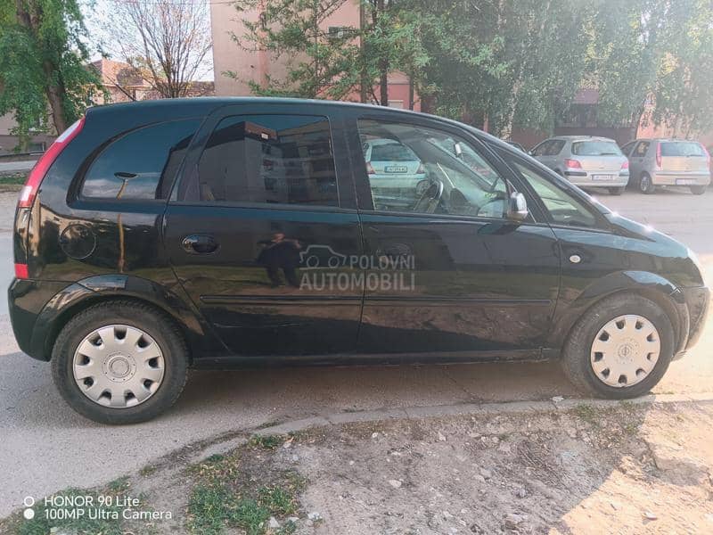 Opel Meriva 1,8