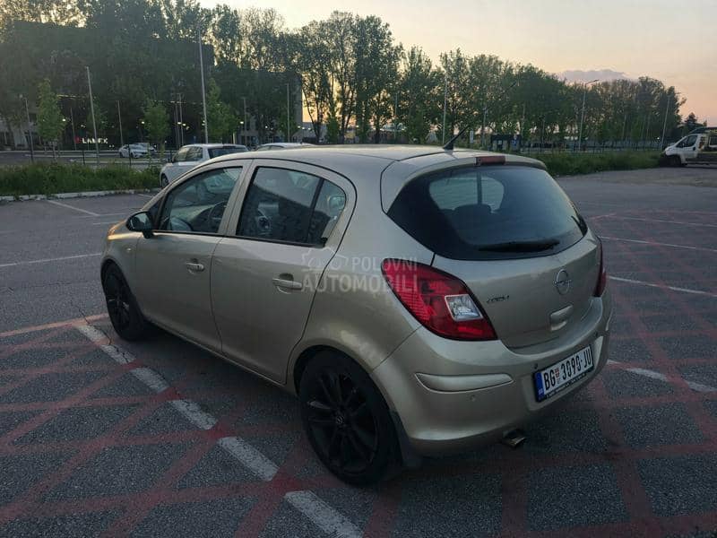 Opel Corsa D 1.4