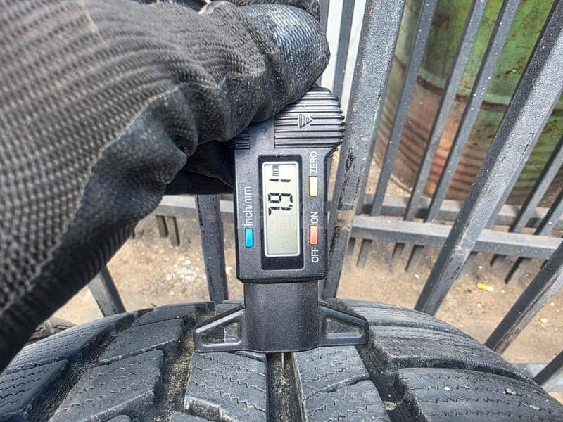 Nexen 235/45 R17 Sve sezone