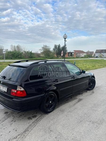 BMW 318 