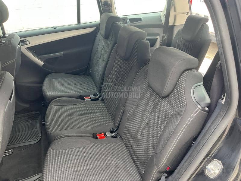 Citroen C4 Grand Picasso 1.6 HDi restajling