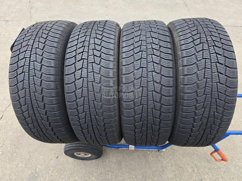 General 205/55 R16 Zimska