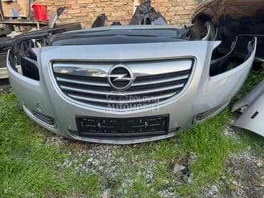 BRANIK SA SENZORIMA,JOS BRANIK za Opel Insignia od 2008. do 2013. god.