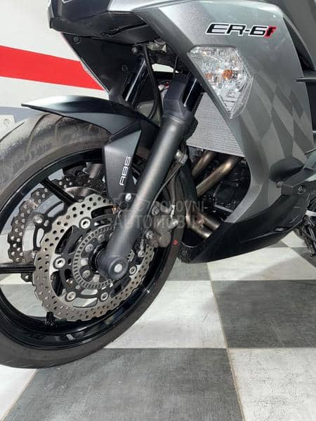 Kawasaki Er 6 f