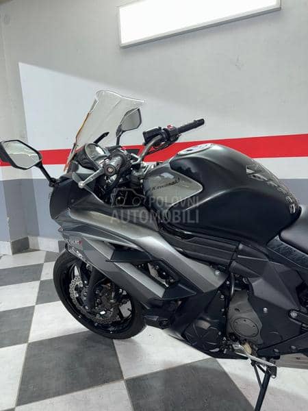 Kawasaki Er 6 f