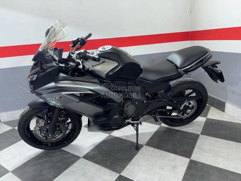 Kawasaki Er 6 f