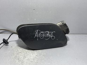 POKLOPAC REZERVOARA za Volkswagen Golf 7