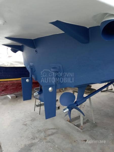 Mochi craft 42 Dominator