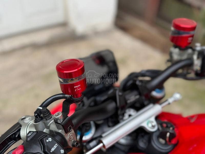Ducati V4 S Streetfighter
