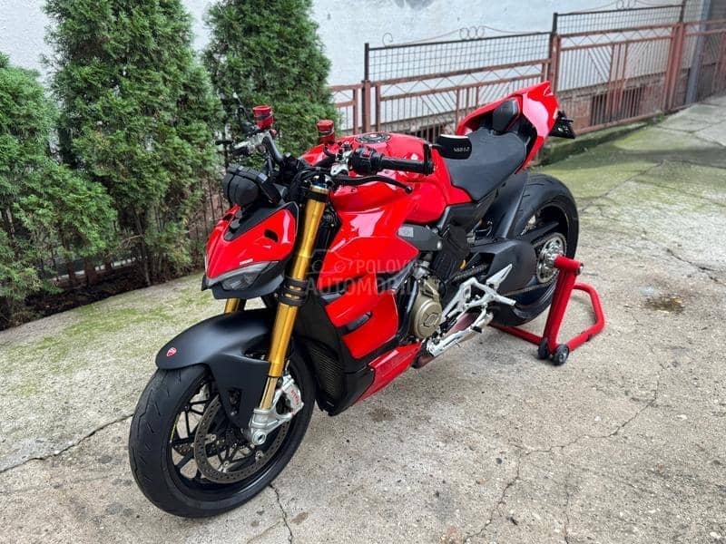 Ducati V4 S Streetfighter