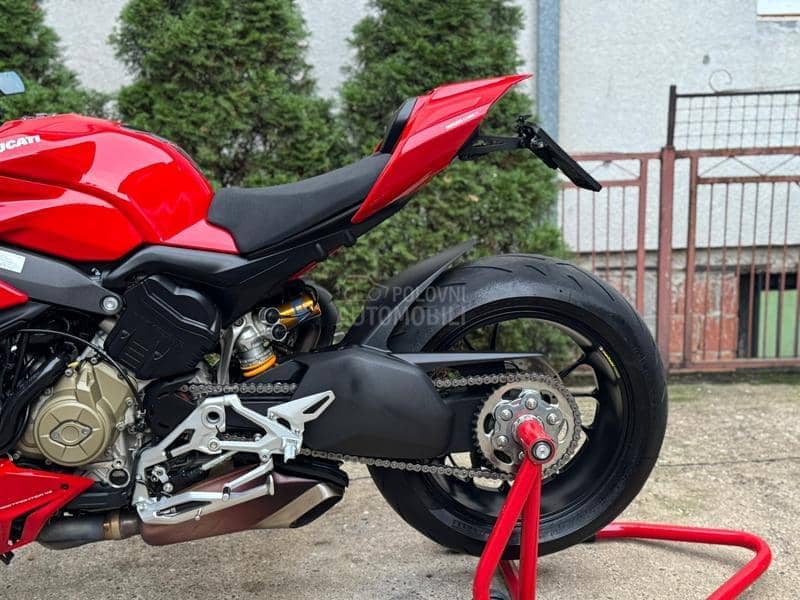 Ducati V4 S Streetfighter