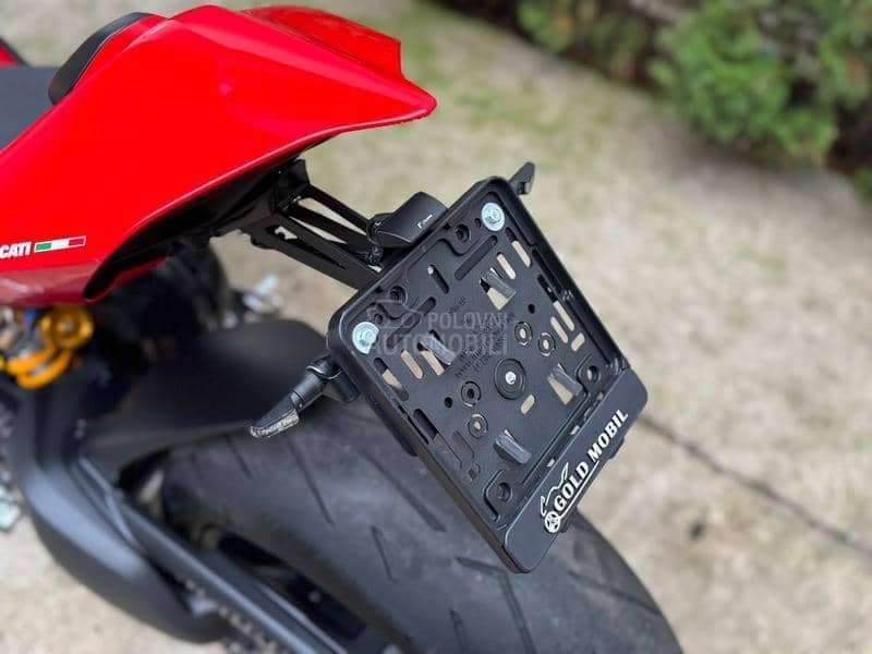 Ducati V4 S Streetfighter