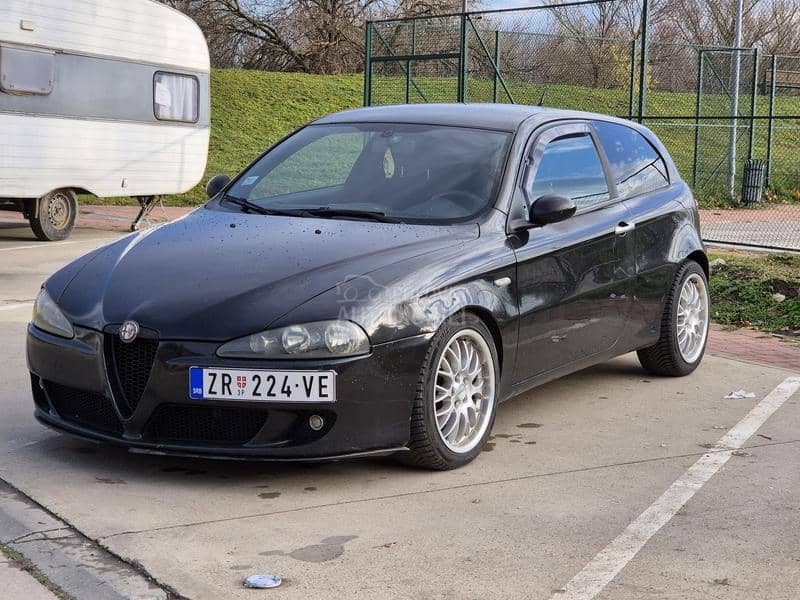 Alfa Romeo 147 1.9 JTDm
