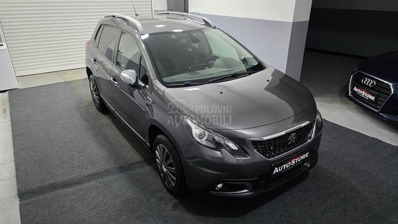 Peugeot 2008 1.2 PURETECH 110