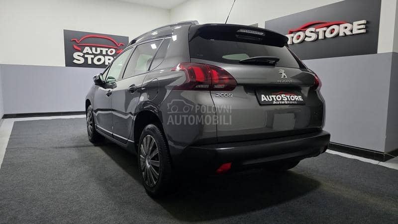 Peugeot 2008 1.2 PURETECH 110