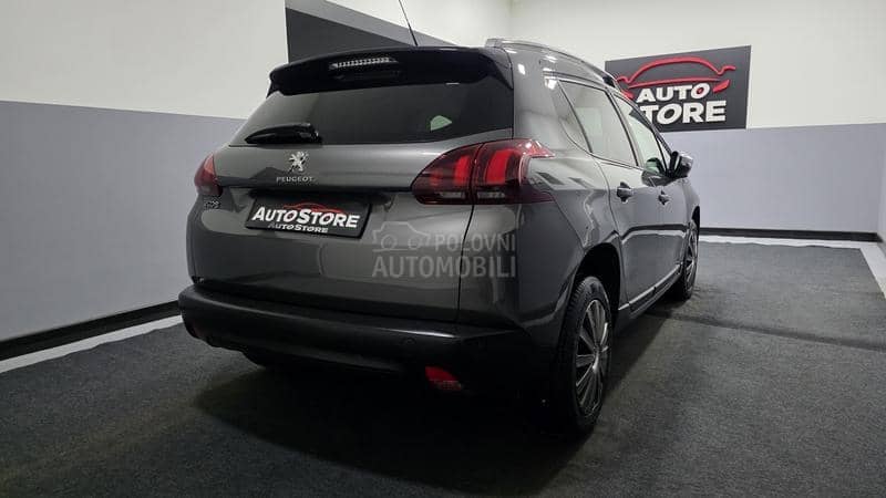 Peugeot 2008 1.2 PURETECH 110