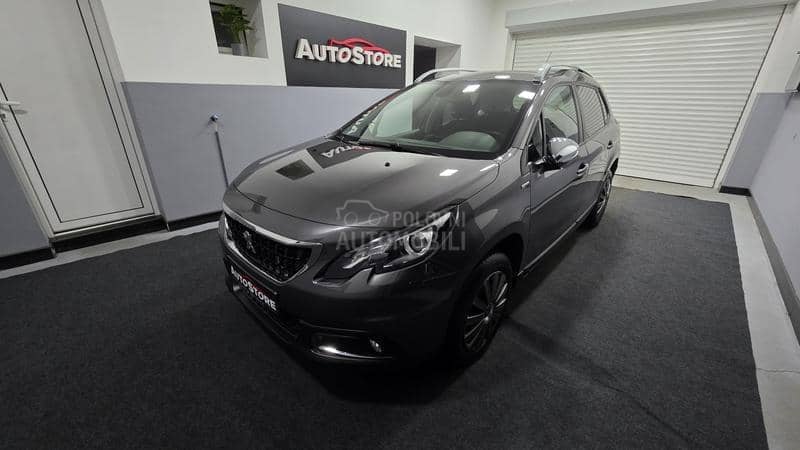 Peugeot 2008 1.2 PURETECH 110
