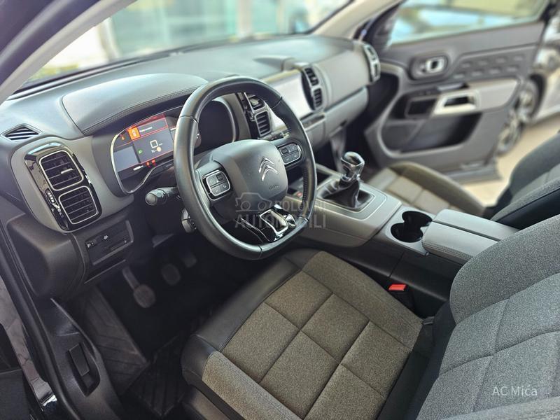 Citroen C5 Aircross 1.2 PURE NAV LED KAM