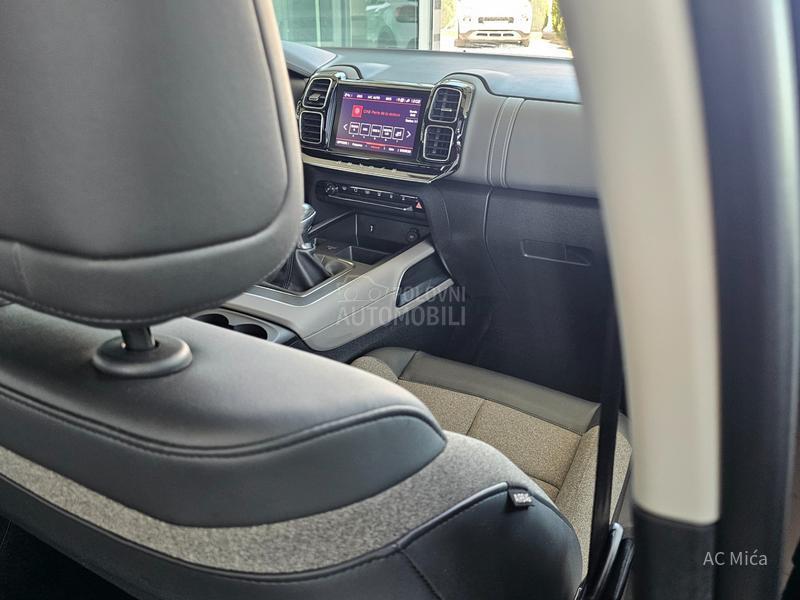 Citroen C5 Aircross 1.2 PURE NAV LED KAM