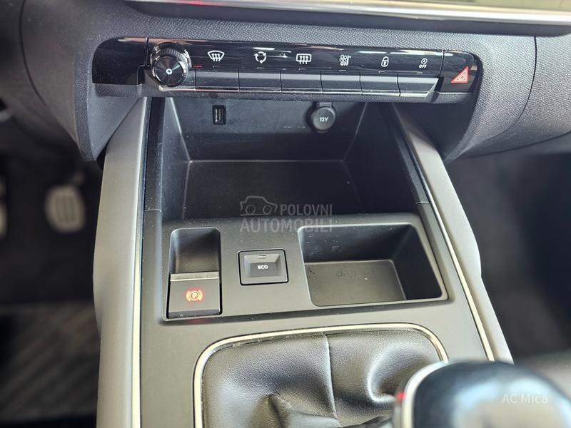 Citroen C5 Aircross 1.2 PURE NAV LED KAM