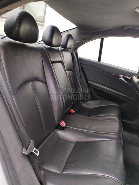 Mercedes Benz E 200 2.2 CDI w211