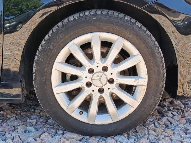 Mercedes Benz B 180 2.0 CDI