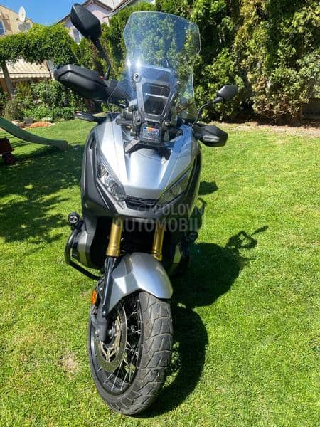 Honda X Adv