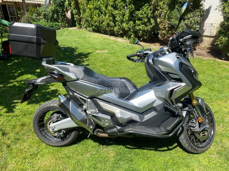 Honda X Adv