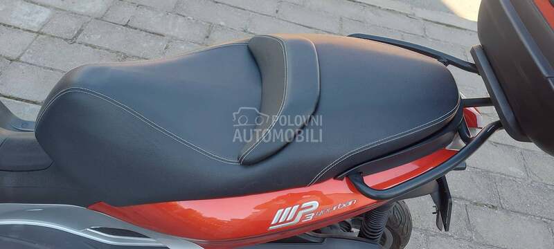 Piaggio Yourban MP3 300 ie