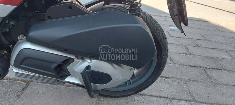 Piaggio Yourban MP3 300 ie