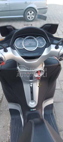 Piaggio Yourban MP3 300 ie